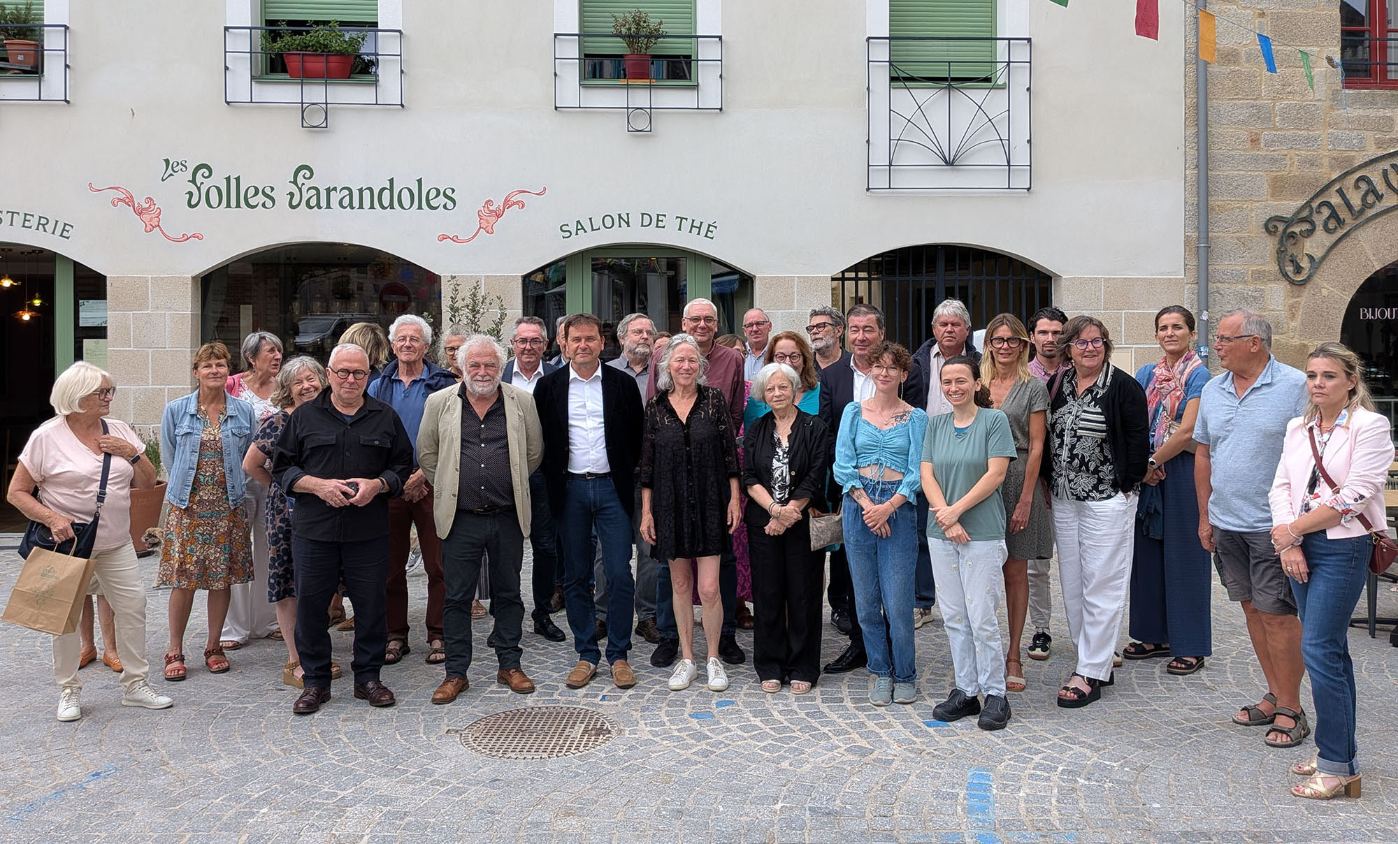 Réhabilitation place Hervo à Quimperlé : logements sociaux et commerces redynamisent le centre-ville